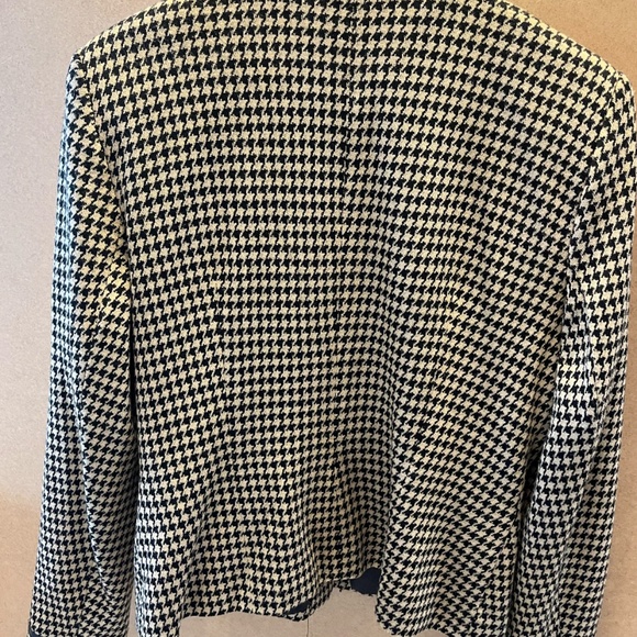 checkered jacket - Picture 2 of 2